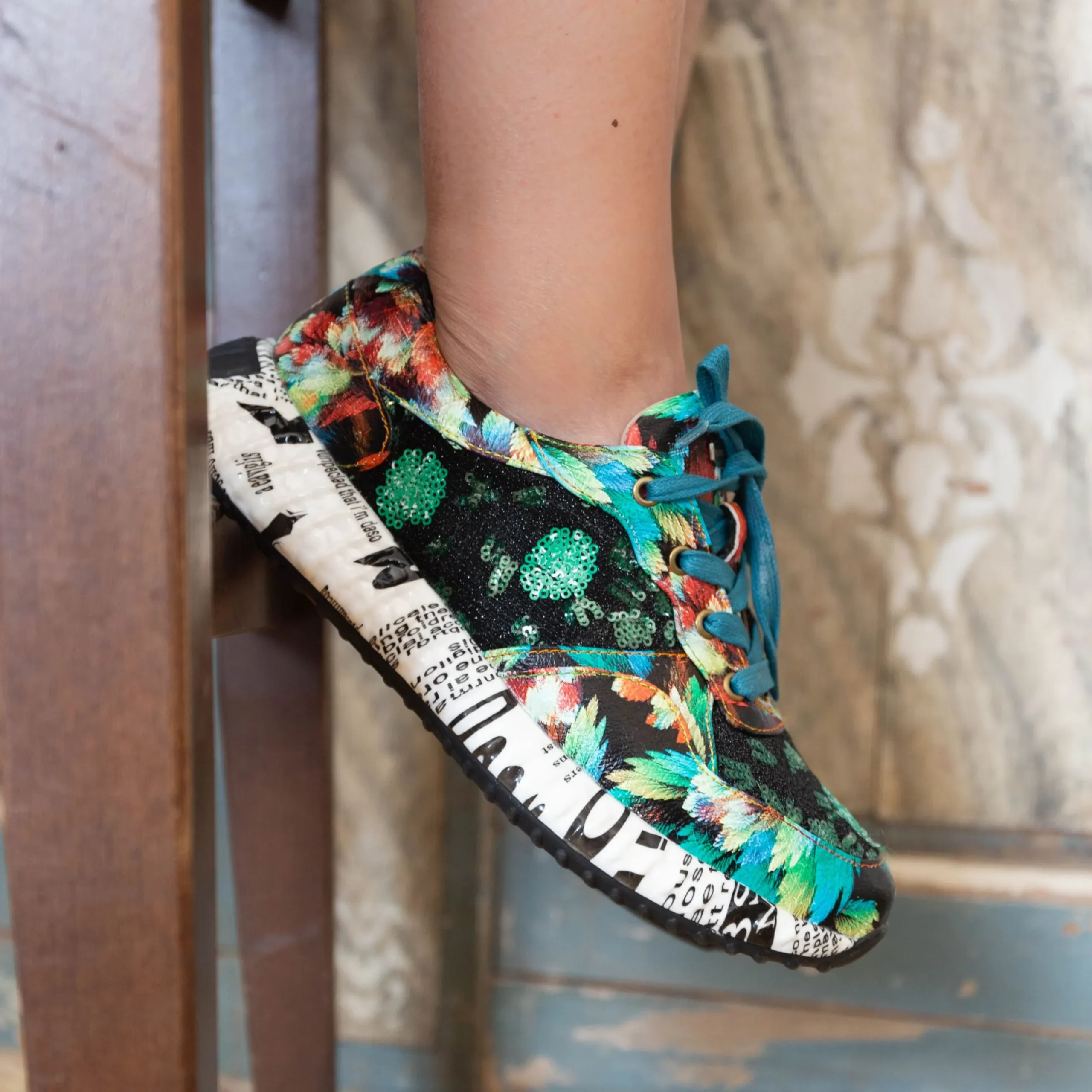 Cheap Baskets - BURTON 45 Sneakers