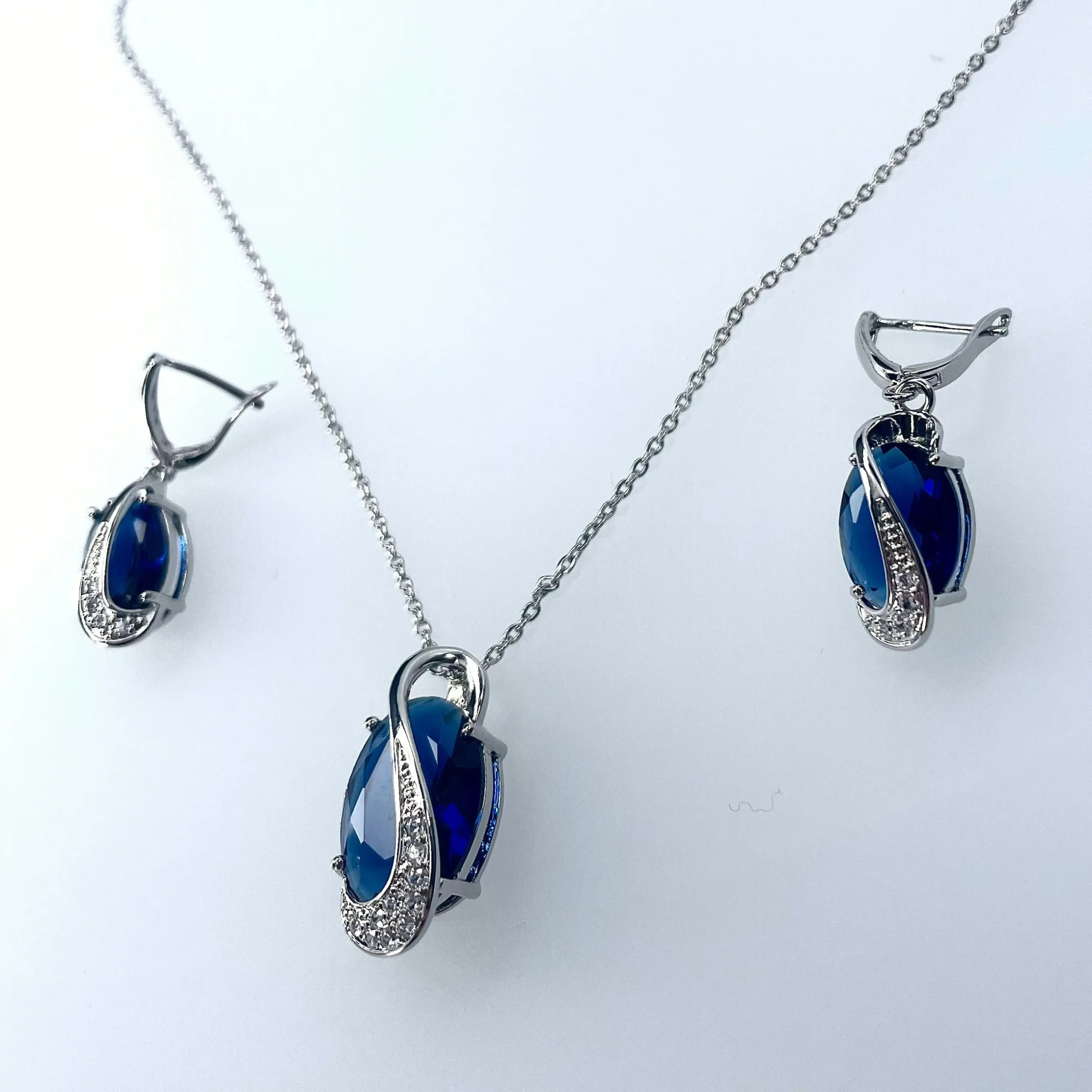 Cheap Bijou parure Lilith Bijoux & Porte-clés