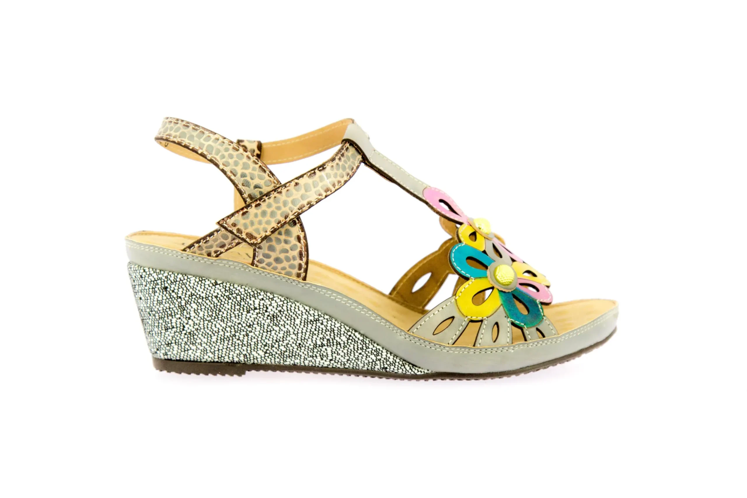 Cheap Sandales - DIFFERENT 06 Outlet Chaussures|Sandales